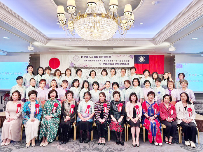 日本關東分會成員們在活動前的合影